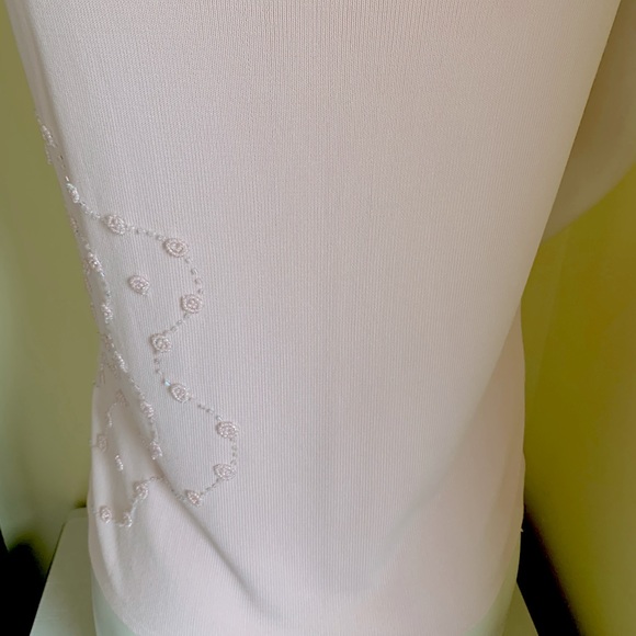 Beautiful soft Pink Woman Top rayon knit Fully Embelished with pink beading US M - Picture 11 of 13